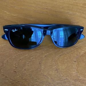 Ray-Ban New Wayfarer Classic Sunglasses
